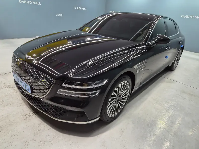 Genesis Electrified G80