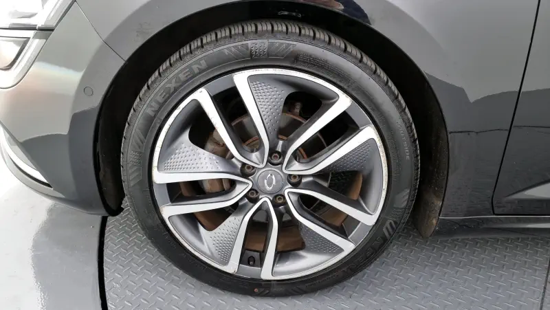 Renault Samsung SM6
