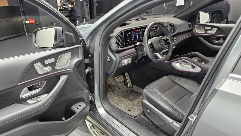 Mercedes-Benz GLE-Class