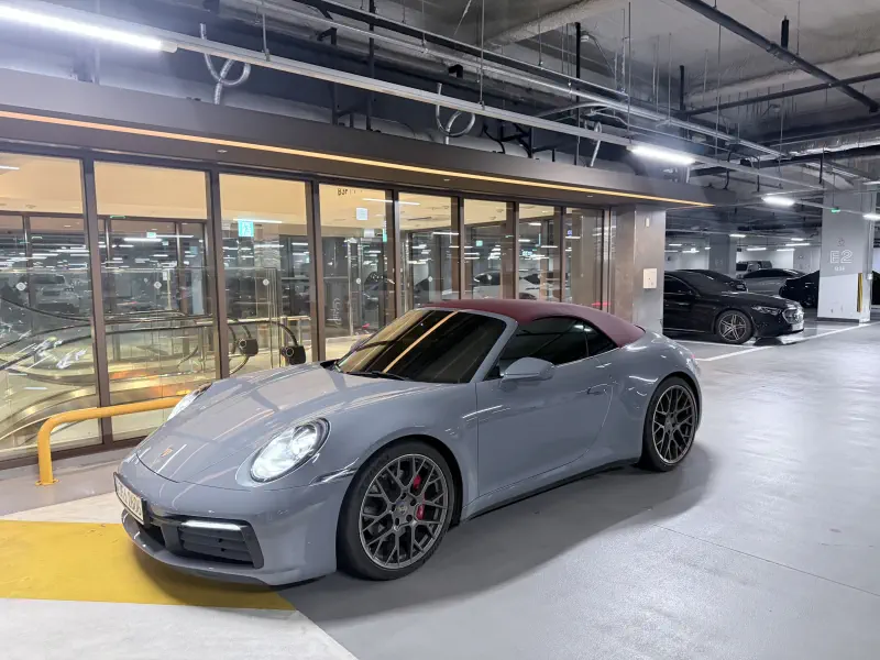 Porsche 911