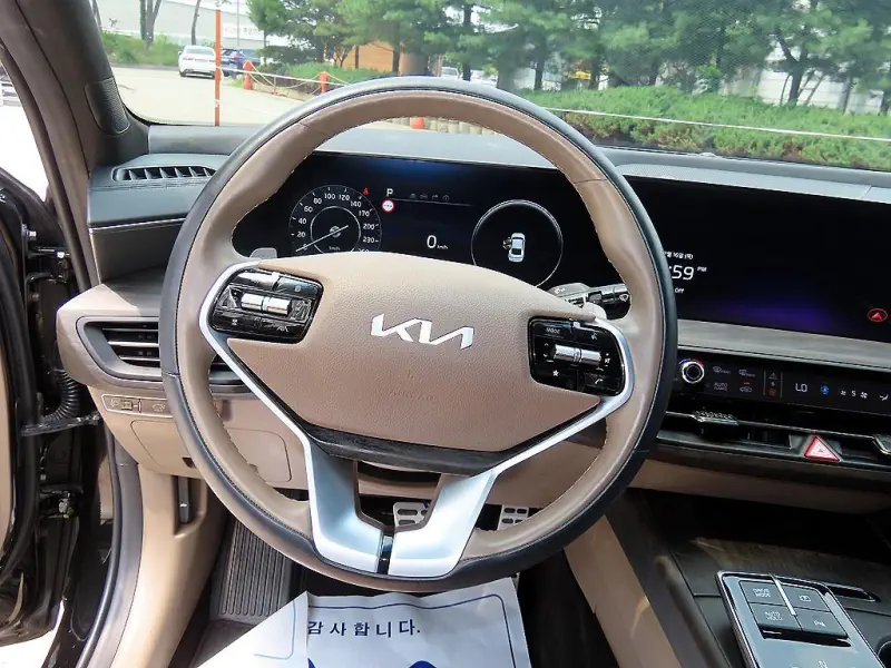 Kia K8