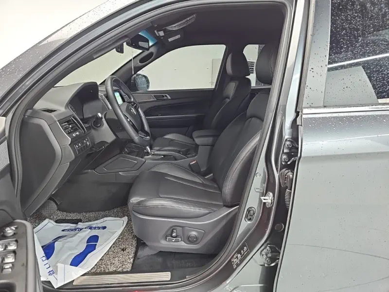 SsangYong Rexton Sports Khan