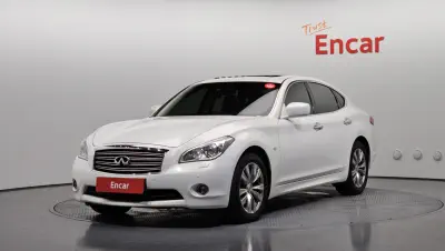 Infiniti M30d