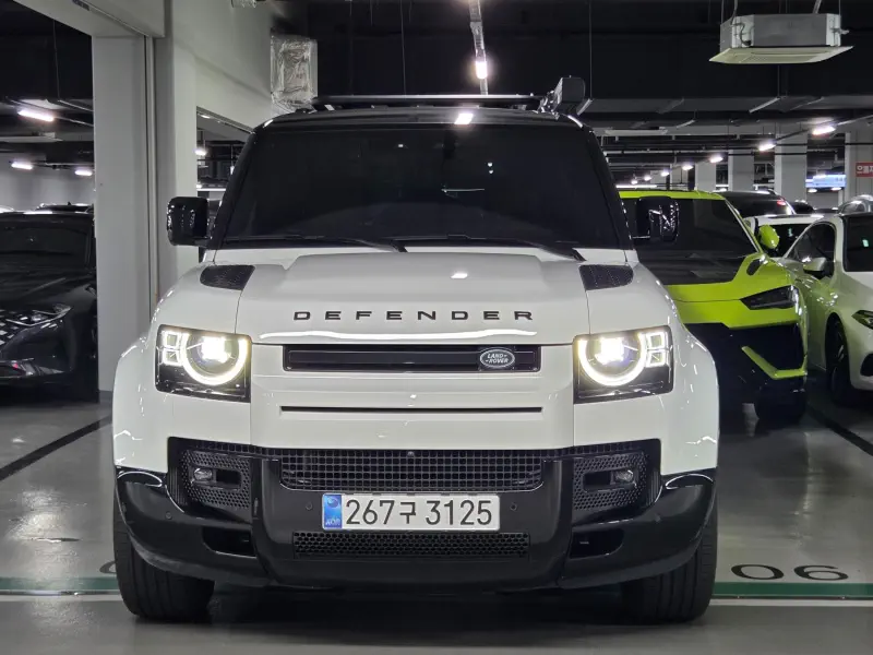 Land Rover Defender
