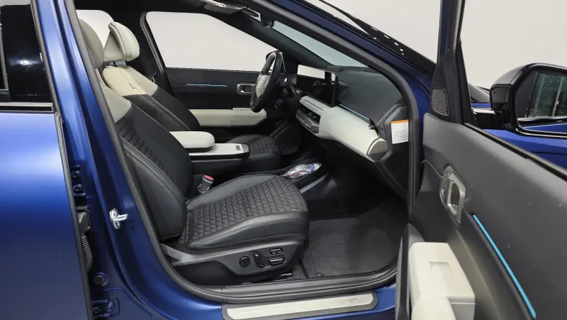 Kia EV4