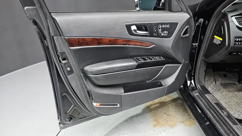 Kia K9
