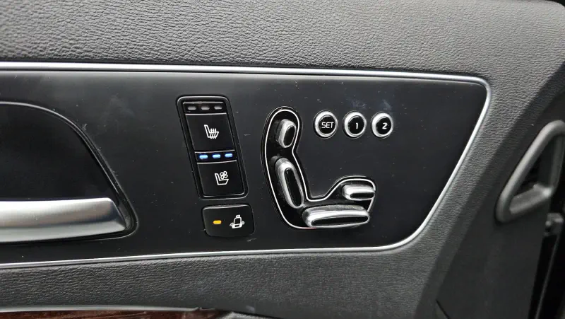 Kia K9