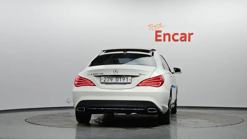 Mercedes-Benz CLA-Class