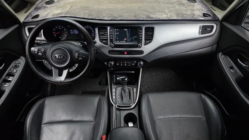 Kia Carens