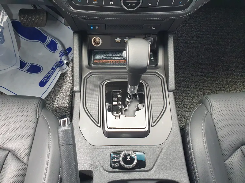 SsangYong Rexton Sports Khan