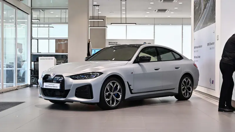 BMW i4