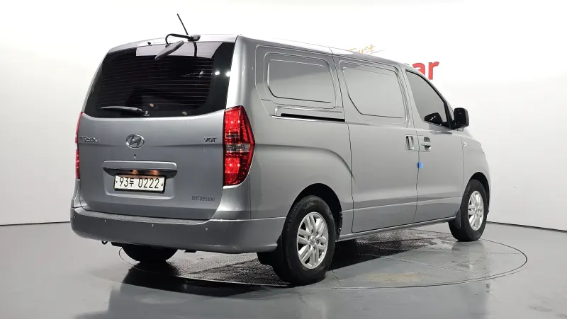 Hyundai Grand Starex