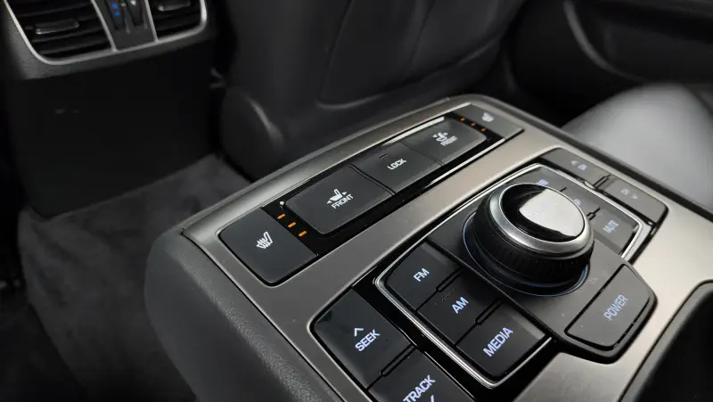 Hyundai Genesis