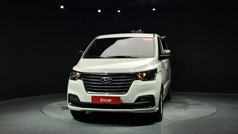 Hyundai Grand Starex