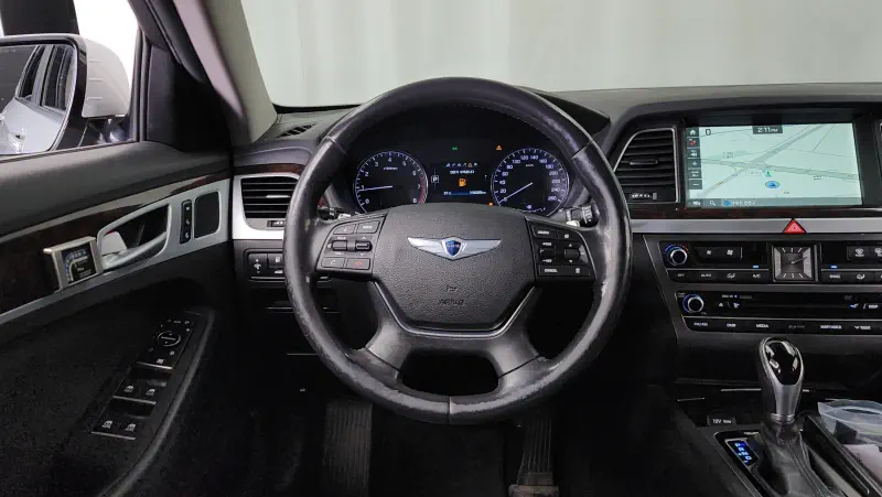 Hyundai Genesis