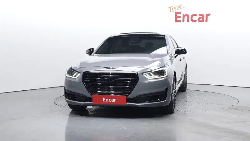 Genesis EQ900