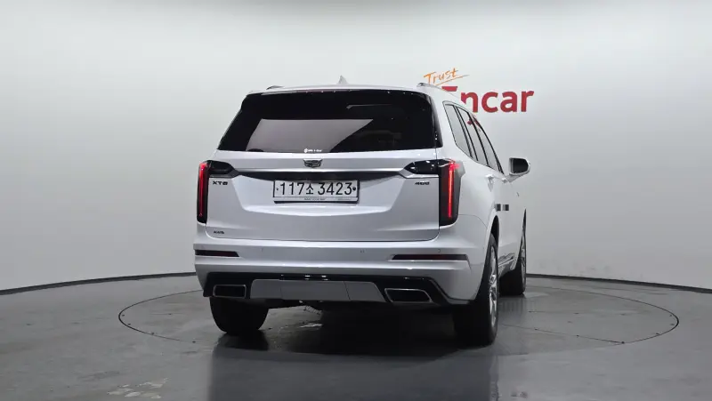 Cadillac XT6