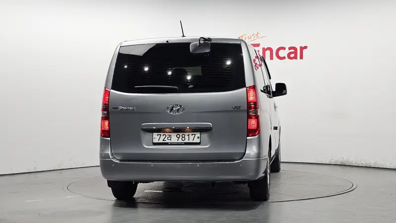Hyundai Grand Starex
