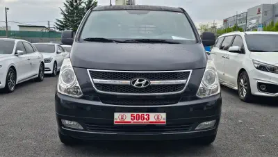 Hyundai Grand Starex