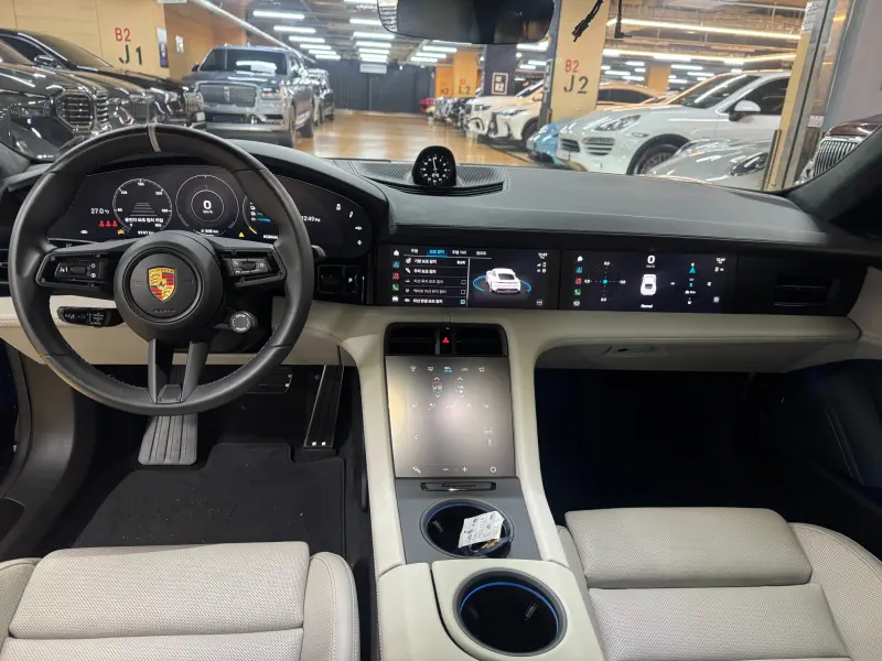 Porsche Taycan