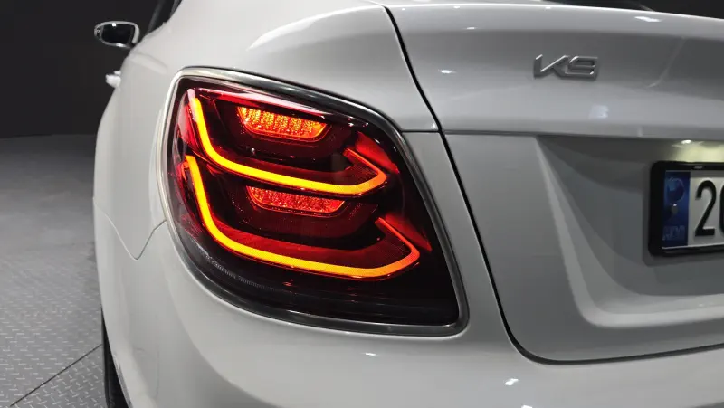Kia K9