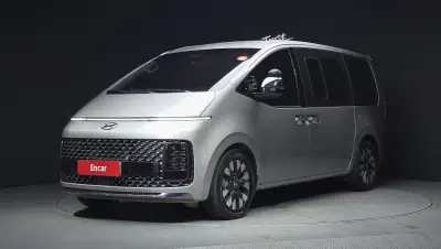 Hyundai Staria