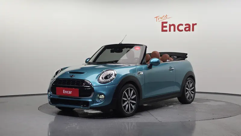 MINI Cabrio