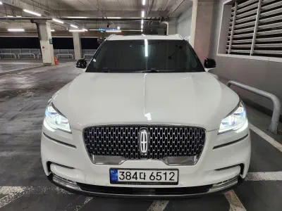 Lincoln Aviator