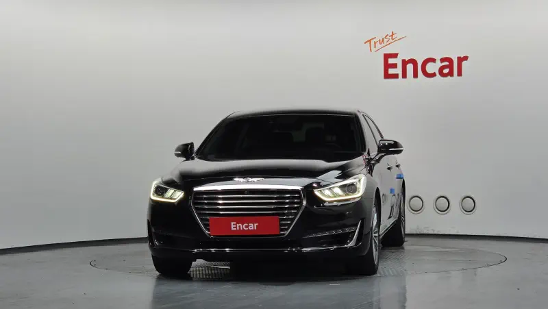 Genesis EQ900