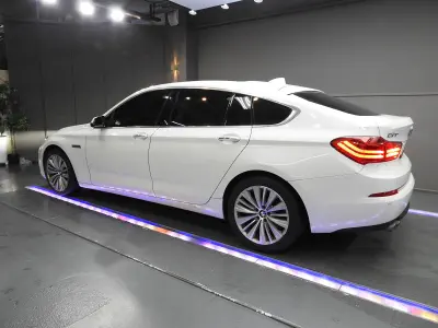 BMW 5-Series Gran Turismo
