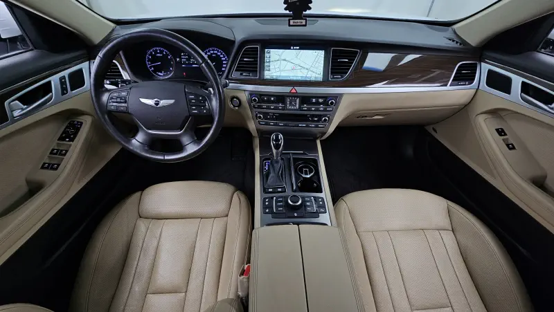 Hyundai Genesis