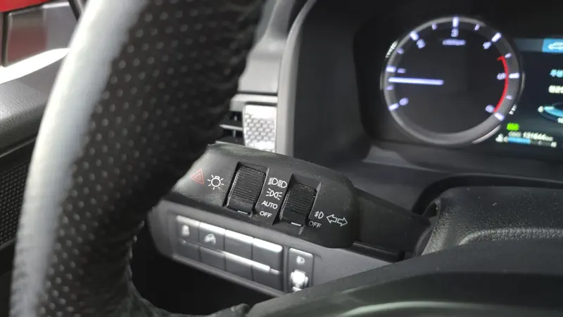 SsangYong Rexton Sports Khan