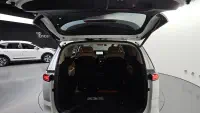 Купить Kia Carnival Gyeonggi из Кореи, превью 20