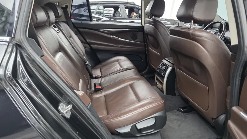 BMW 5-Series Gran Turismo