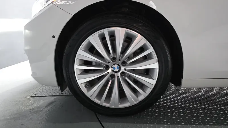 BMW 5-Series Gran Turismo