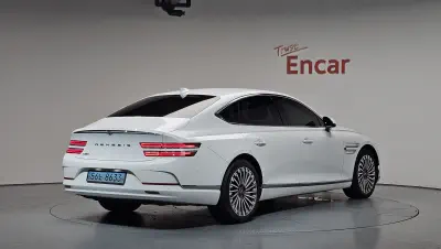 Genesis Electrified G80