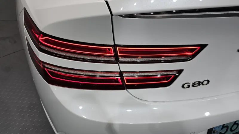 Genesis Electrified G80