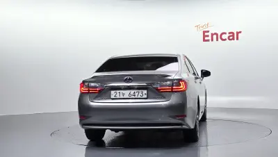 Lexus ES300h