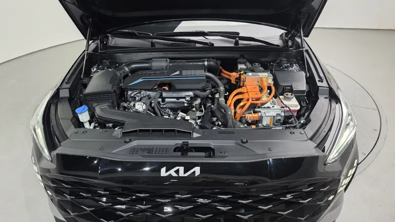 Kia K8