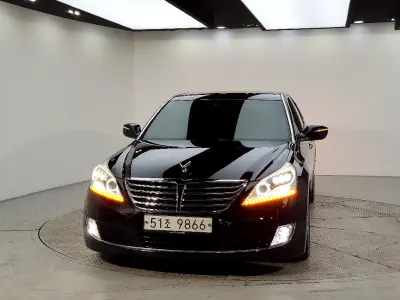 Hyundai Equus
