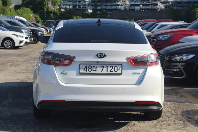 Kia K5