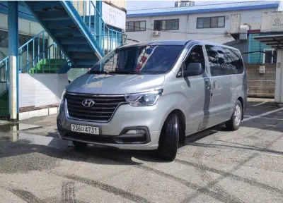 Hyundai Grand Starex