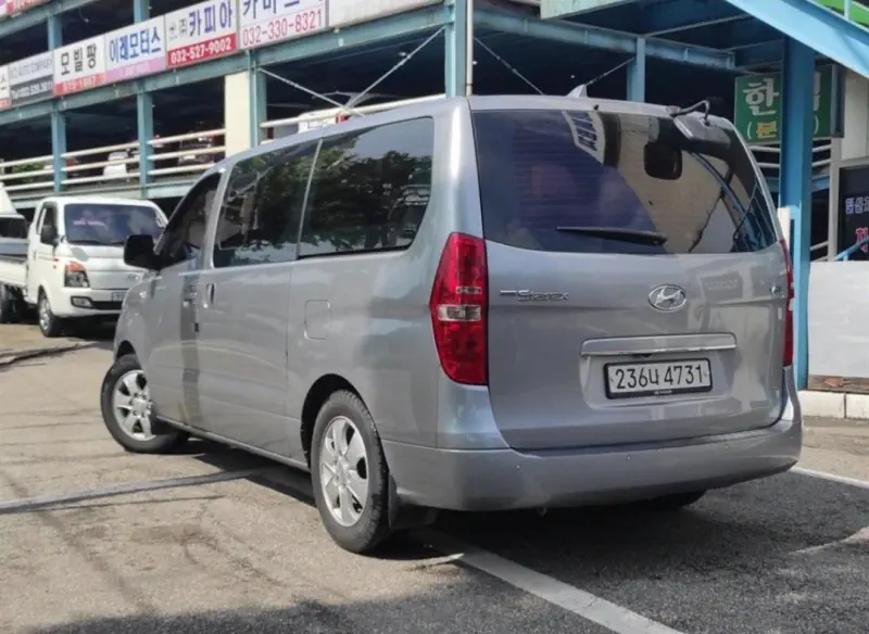 Hyundai Grand Starex