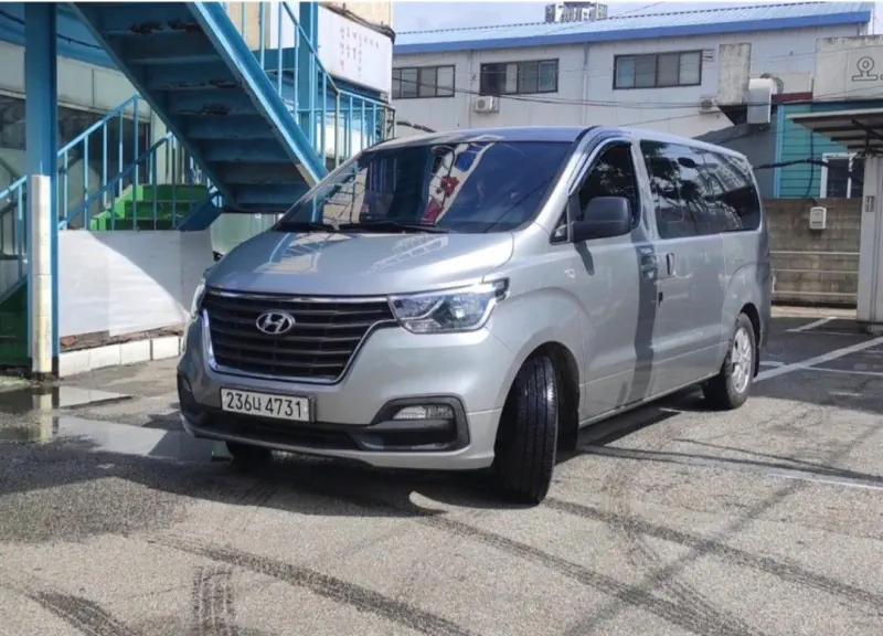 Hyundai Grand Starex