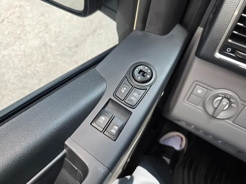 Hyundai H1