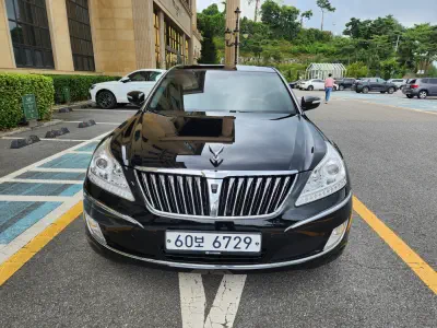 Hyundai Equus