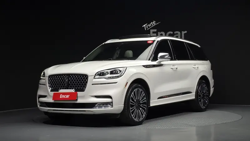 Lincoln Aviator