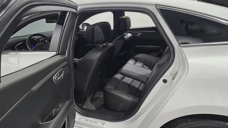 Renault Samsung SM6