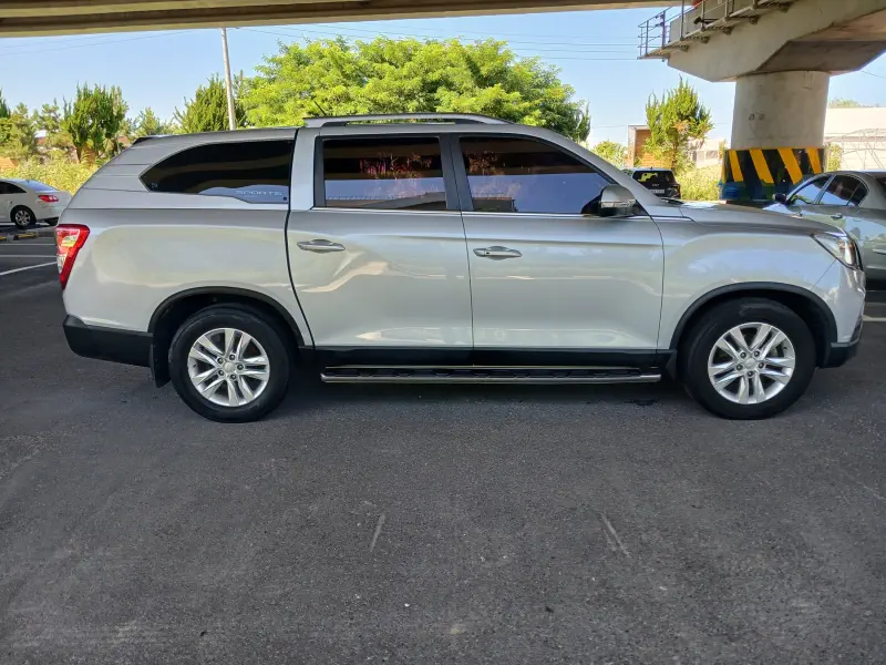 SsangYong Rexton Sports