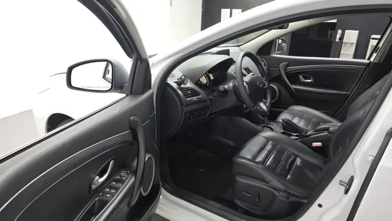 Renault Samsung SM3 Z.E.